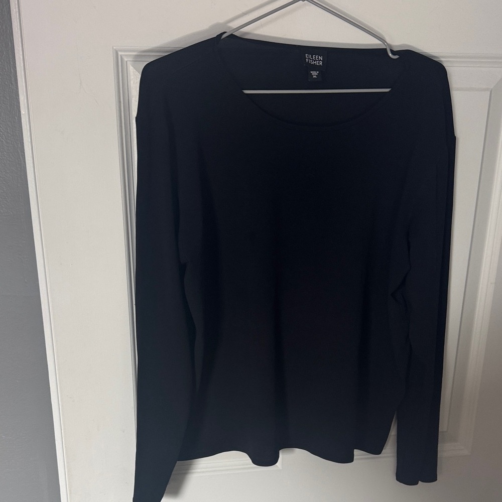 Eileen Fisher Women's Elegant Black Scoop Neck Sweater